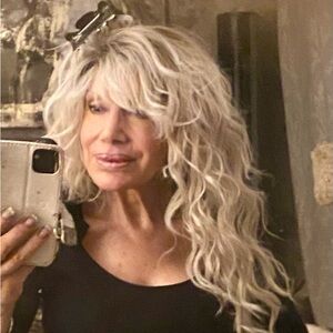 A bit of this n that//